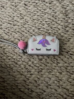 Kids Silver Unicorn Wristlet with Pink Pom Pom Charm